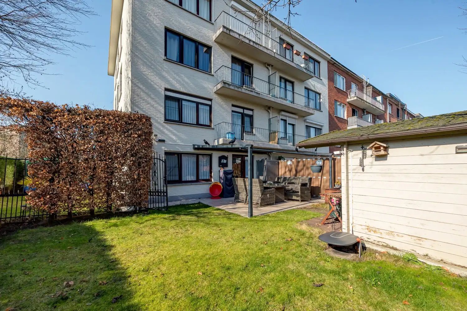 Instapklaar 3-slk gelijkvloersappartement met uitzonderlijke tuin (280m²) foto 6