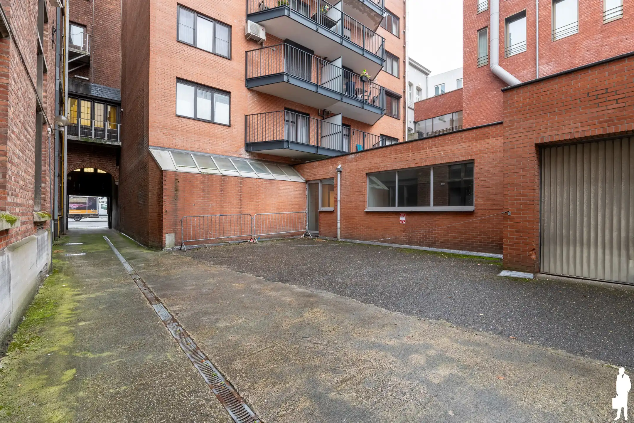 Handelsruimte op toplocatie aan de Grote Markt van Turnhout. foto 27