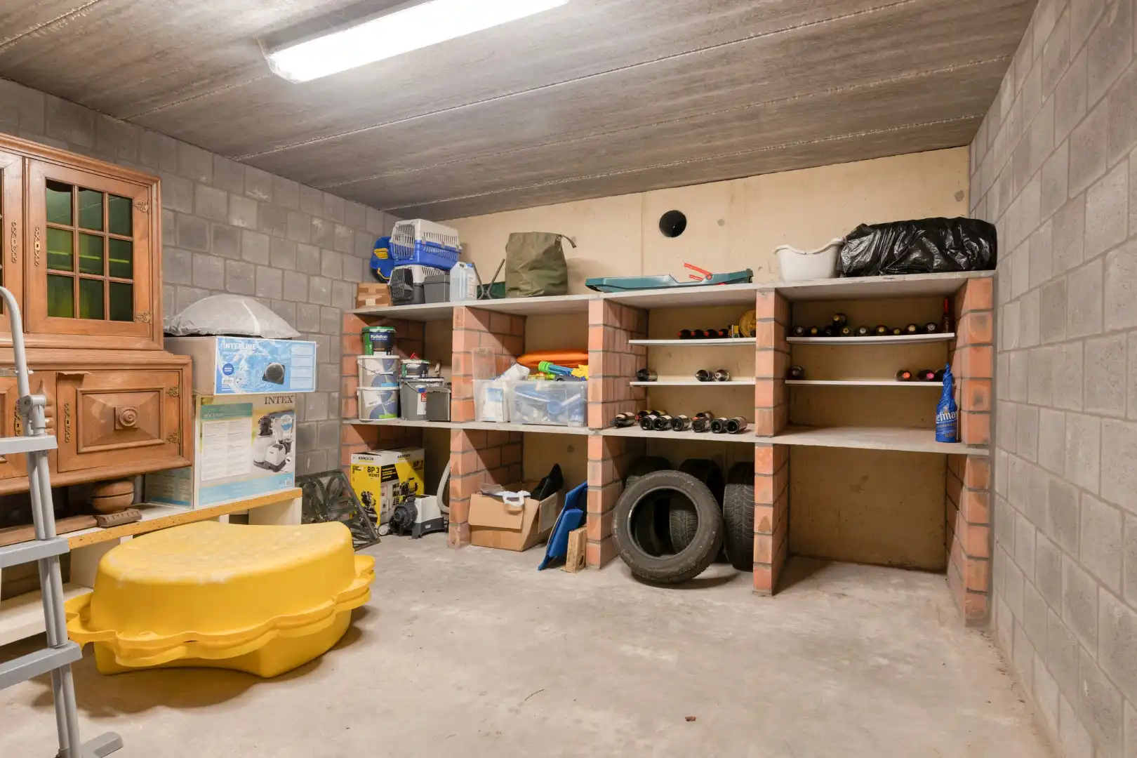 Instapklare bel-etagewoning met dubbele garage en tuin in het centrum van Retie foto 36