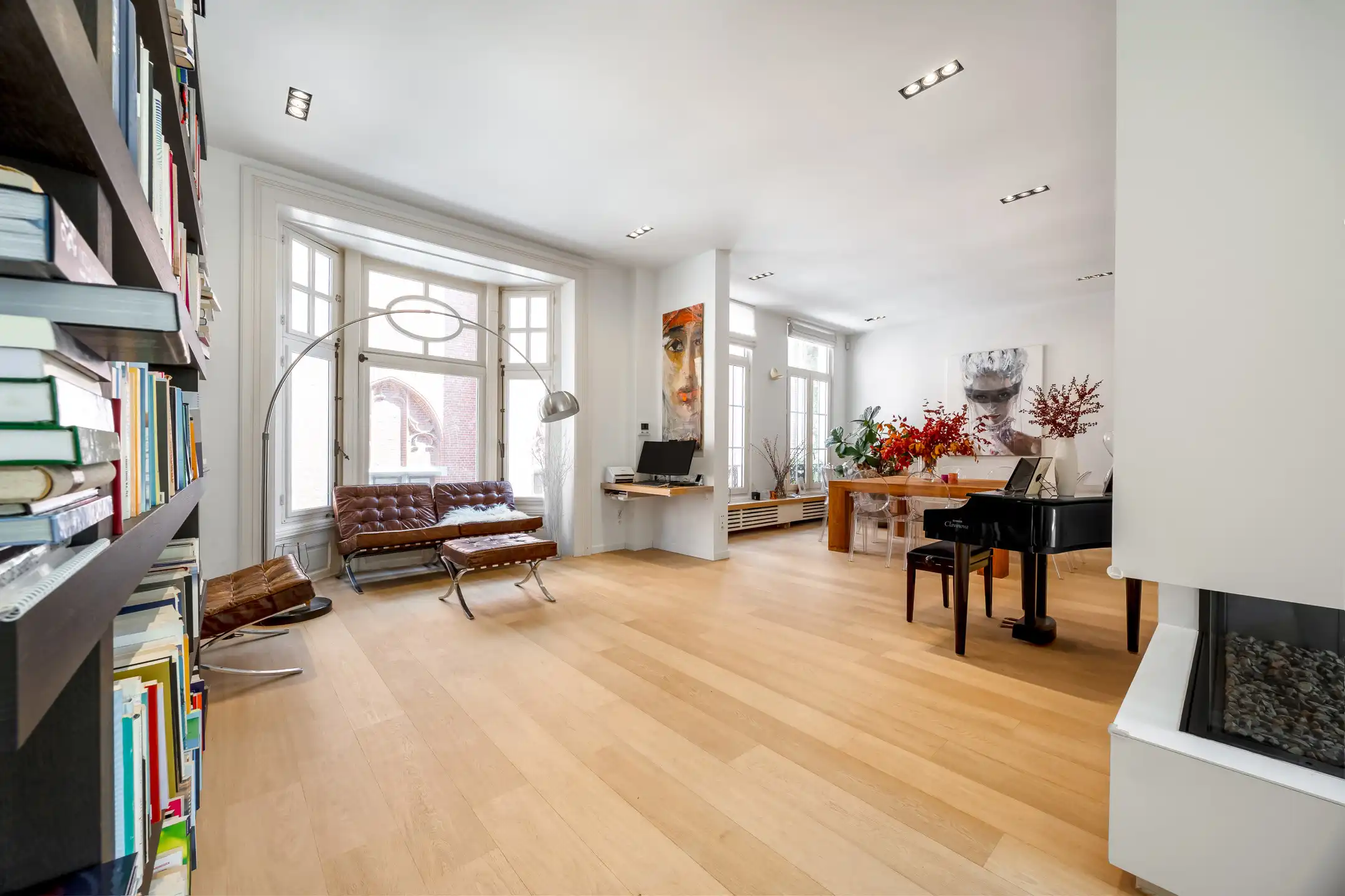 Gekoppelde herenwoningen op toplocatie in de stad !  foto 3