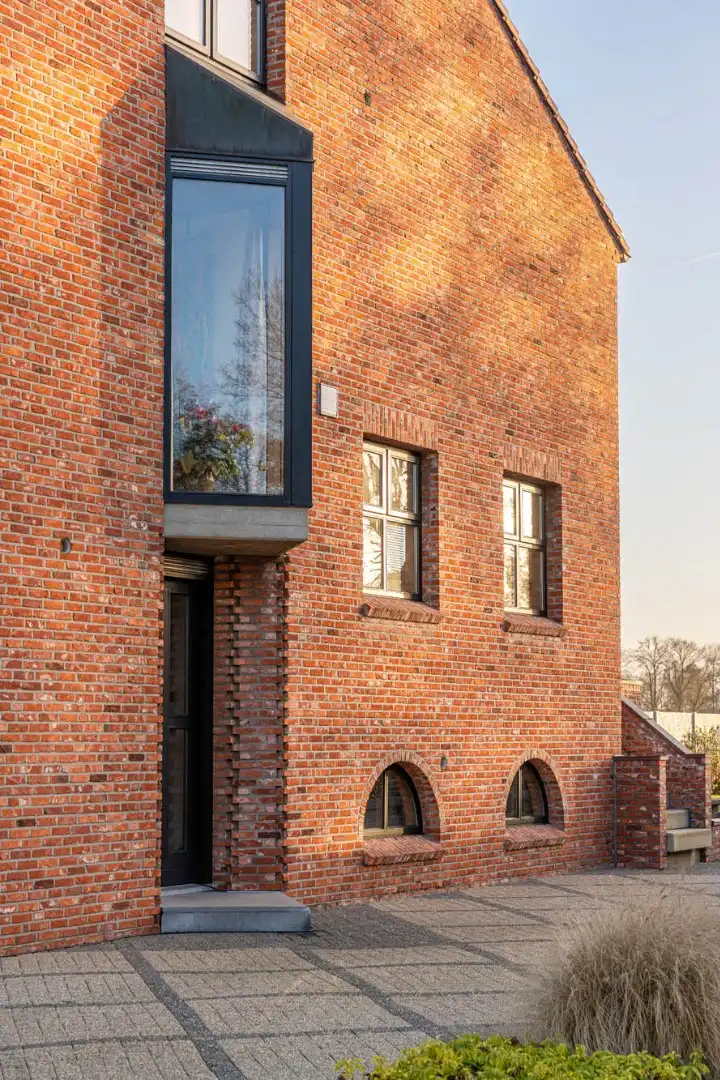 Gezinswoning met zuidgerichte tuin en garage, 5a 85ca foto 29