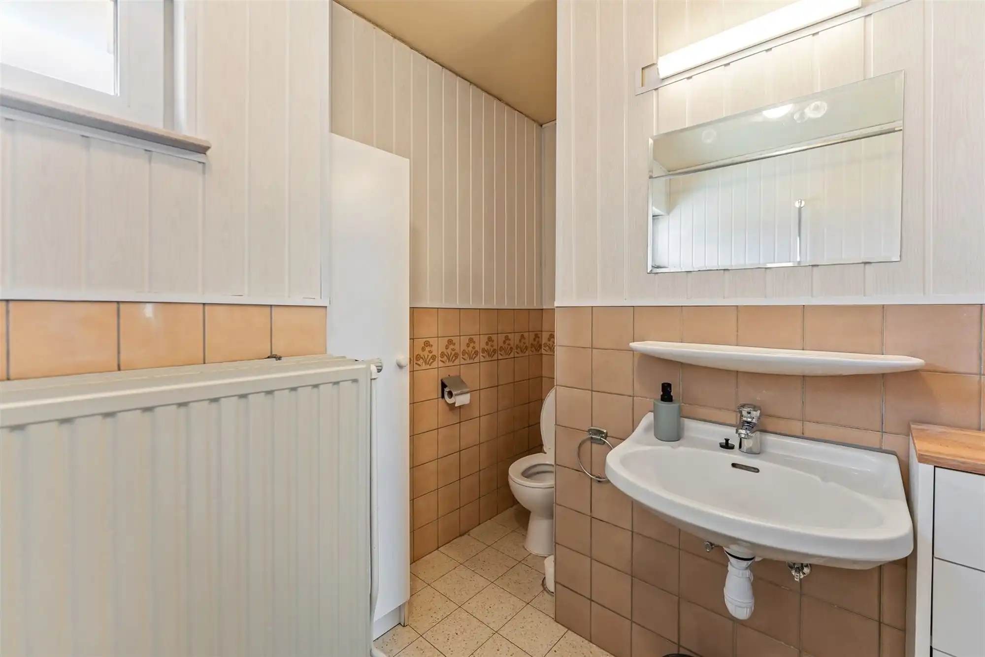 OP TE FRISSEN WONING MET 3 SLAAPKAMERS TE PAAL foto 16