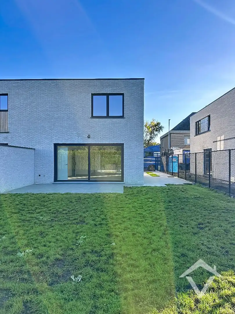 Nieuwbouwwoning met 3 slaapkamers in centrum Koekelare  foto 26