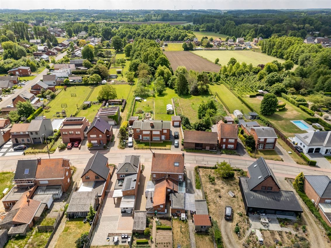 robuuste te renoveren woning op 11a10ca foto 34
