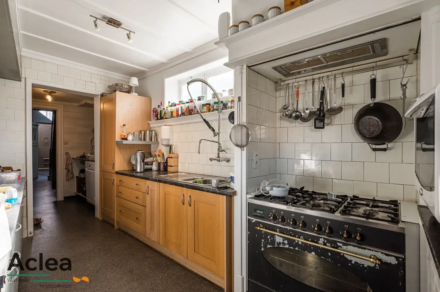 Karaktervolle burgerwoning in eclectische stijl in centrum Eeklo foto 6