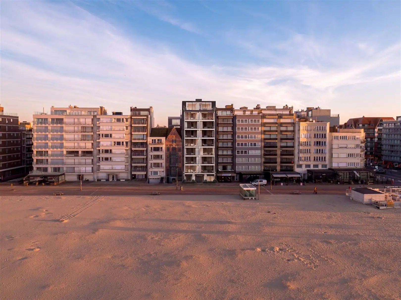 Instapklaar nieuwbouwappartement op de Zeedijk !  foto 14