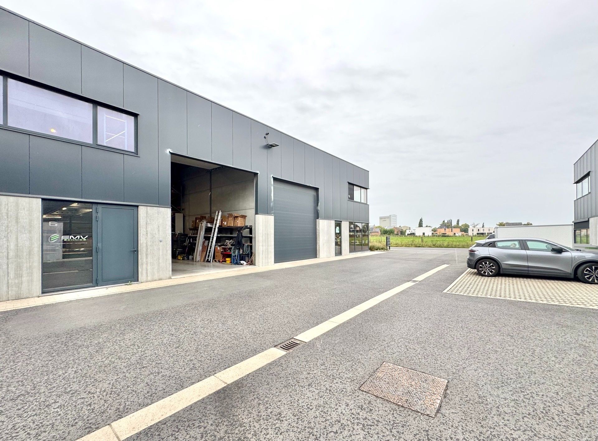 MAGAZIJN OP 180 M² foto 5