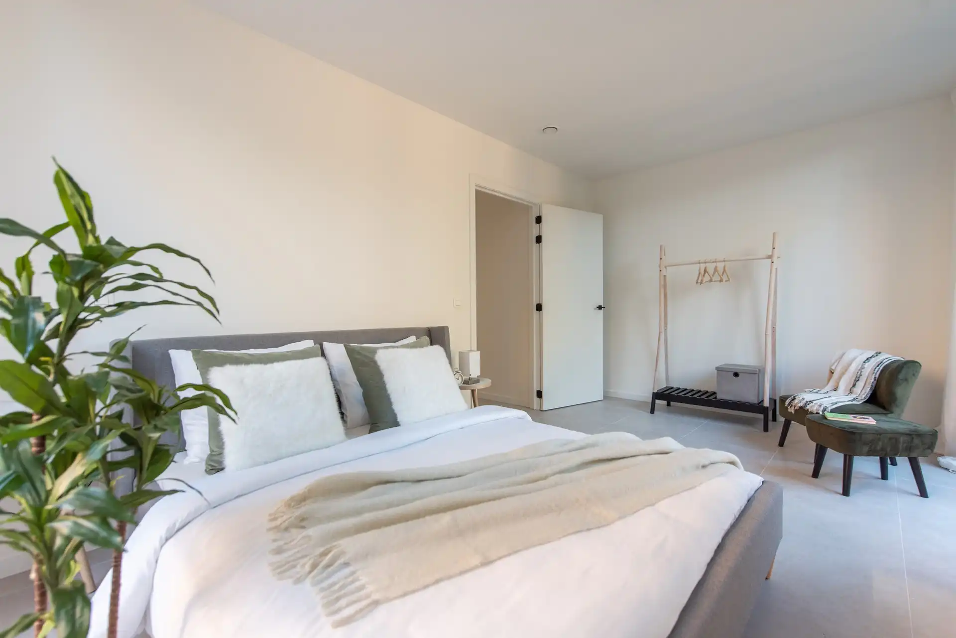 Nieuwbouwappartement met 2 slaapkamers in het charmante Oud-Rekem foto 10