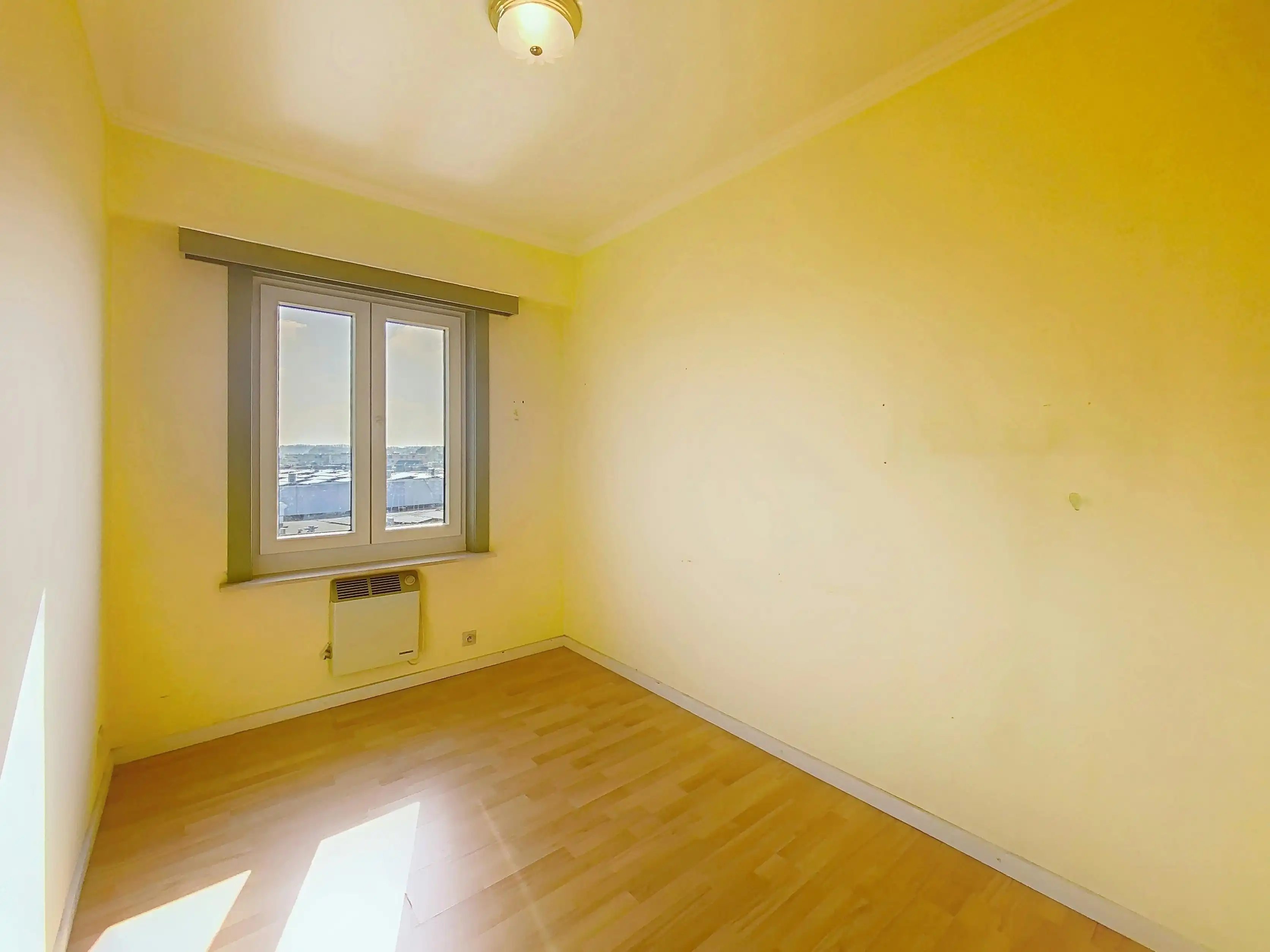 Appartement met 3 slaapkamers en garage te koop in Eeklo foto 10