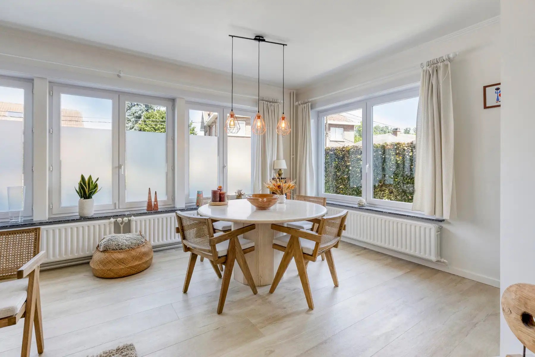 Charmante villa op toplocatie met ruime garage foto 9