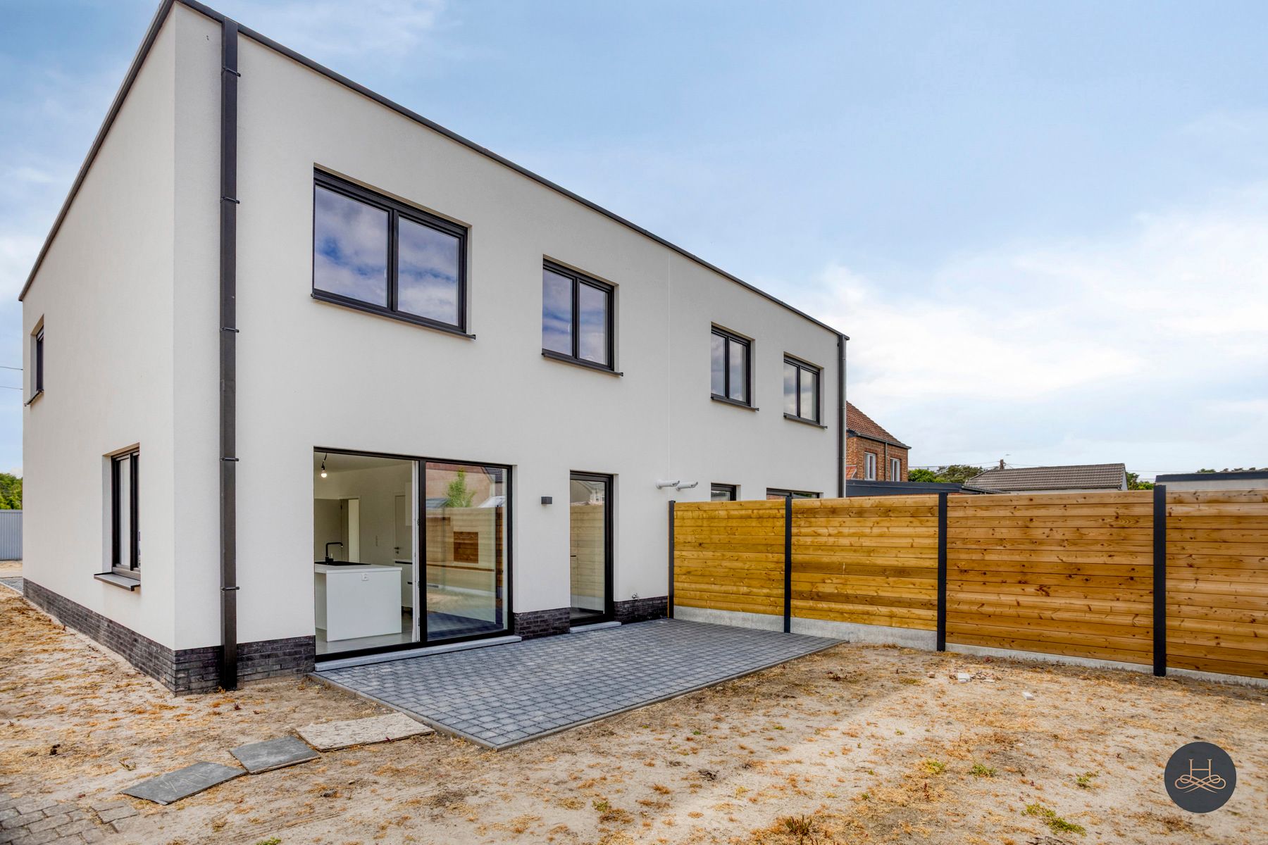 Rustig gelegen nieuwbouw woning met 3 slaapkamers foto 25