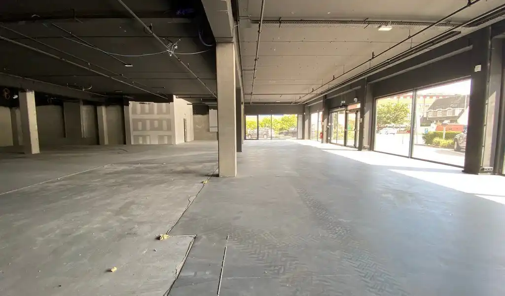 Winkel te huur langs Kortrijksesteenweg rechtover Maaltebruggepark te Gent foto 7