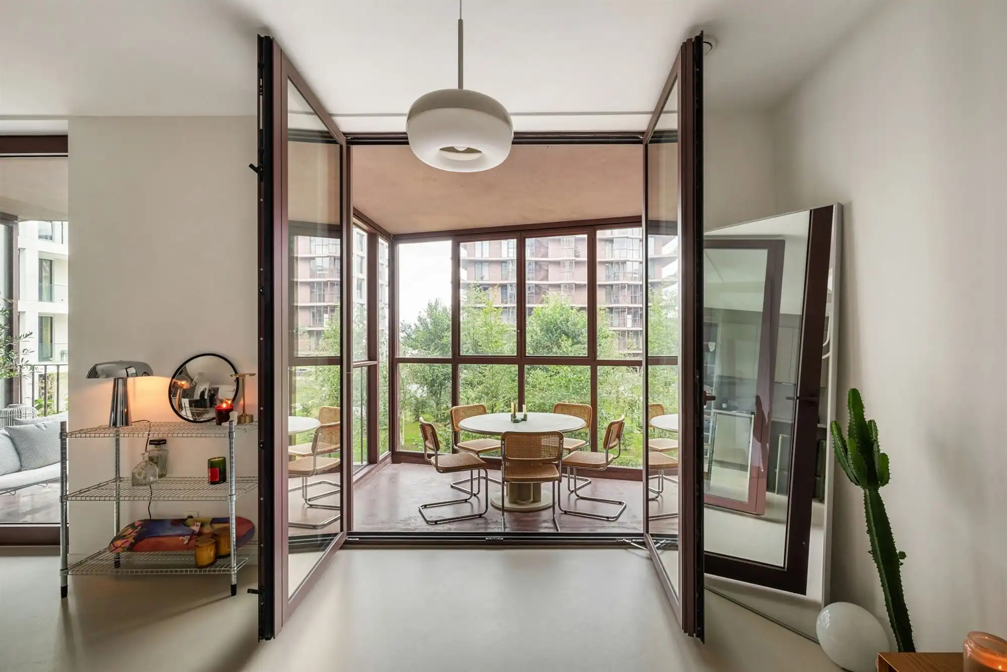 Trendy appartement met hedendaags karakter foto 7