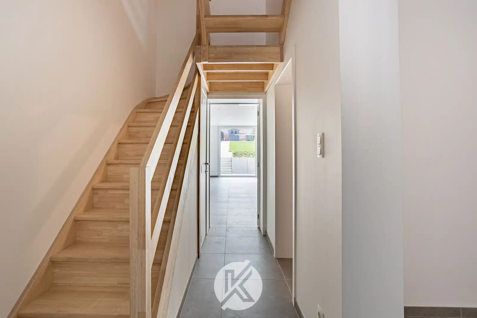 Gerenoveerde woning met moderne afwerking foto 10