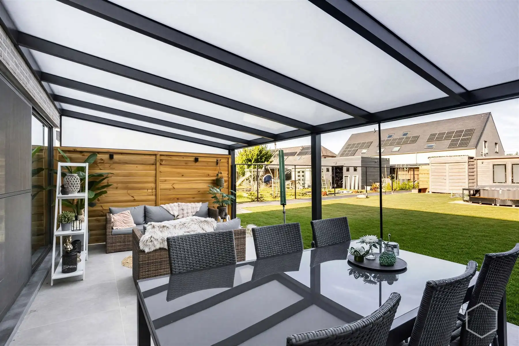 Recente HOB 2021 met 3 slaapkamers, garage en zonnige tuin foto 23