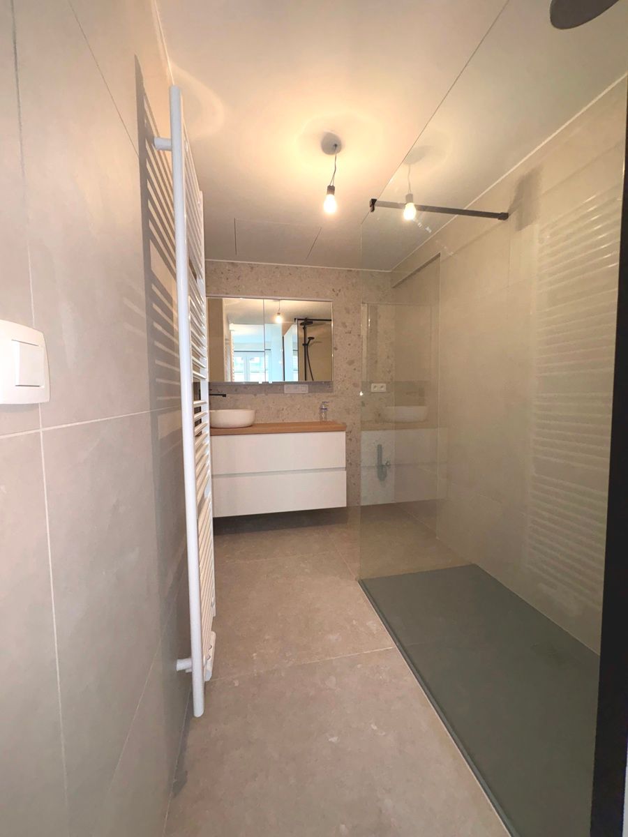 WSB-immo: Energiezuinig 1-slaapkamerappartement ih centrum foto 5