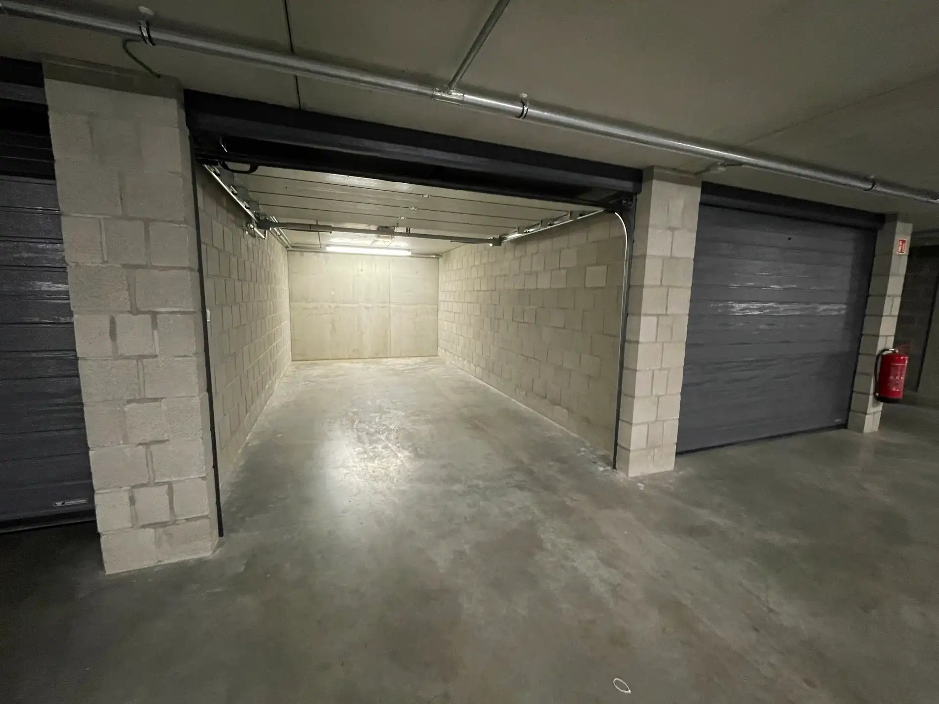 Garage te koop foto 3