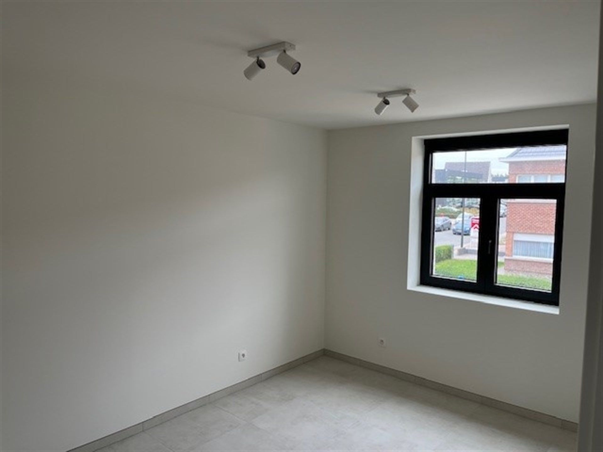 Energiezuinige instapklare nieuwbouwing met gezellige tuin. foto 21