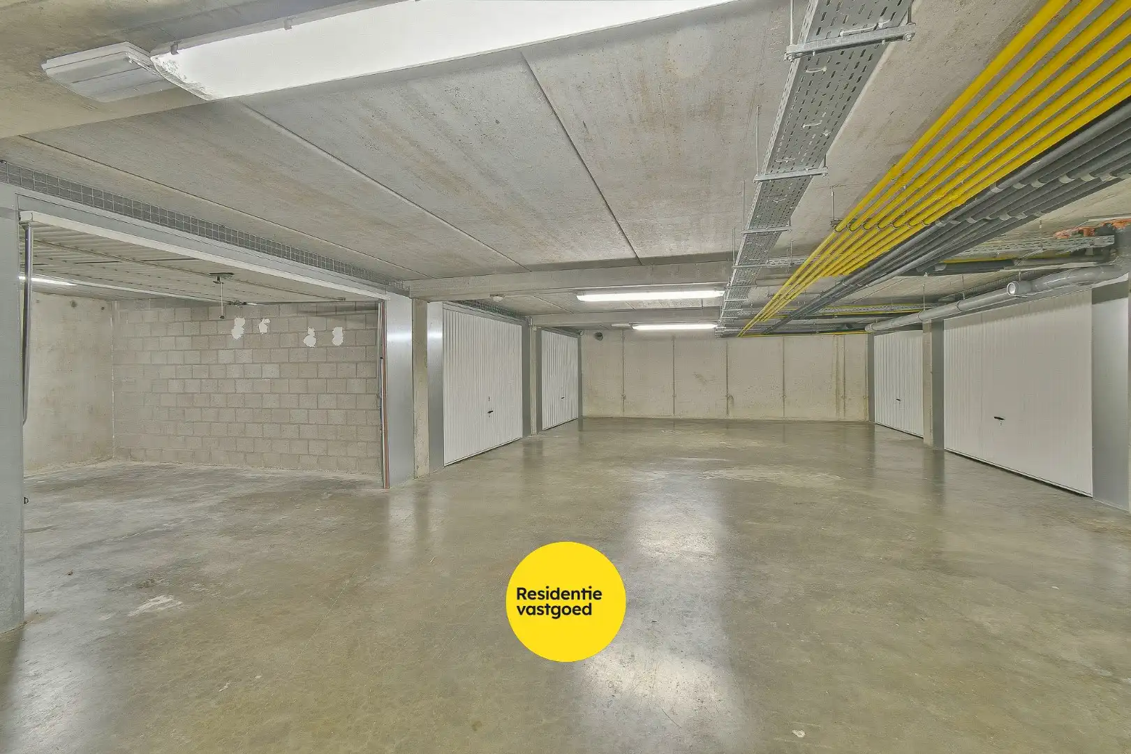 Instapklaar gelijkvloers appartement met zonnig terras  foto 19