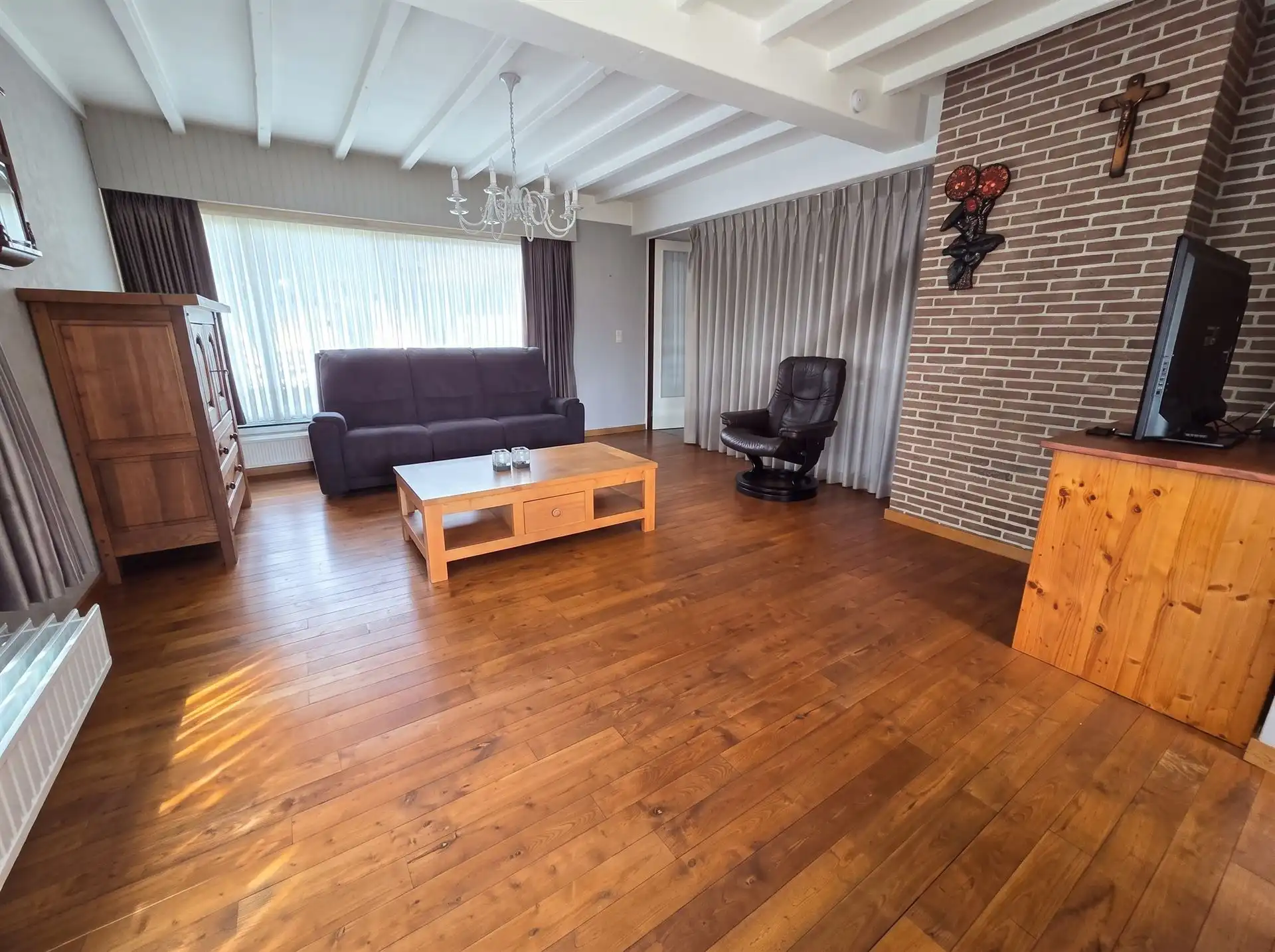 Instapklare, zeer goed onderhouden woning met 3 slks, in rustige straat foto 4