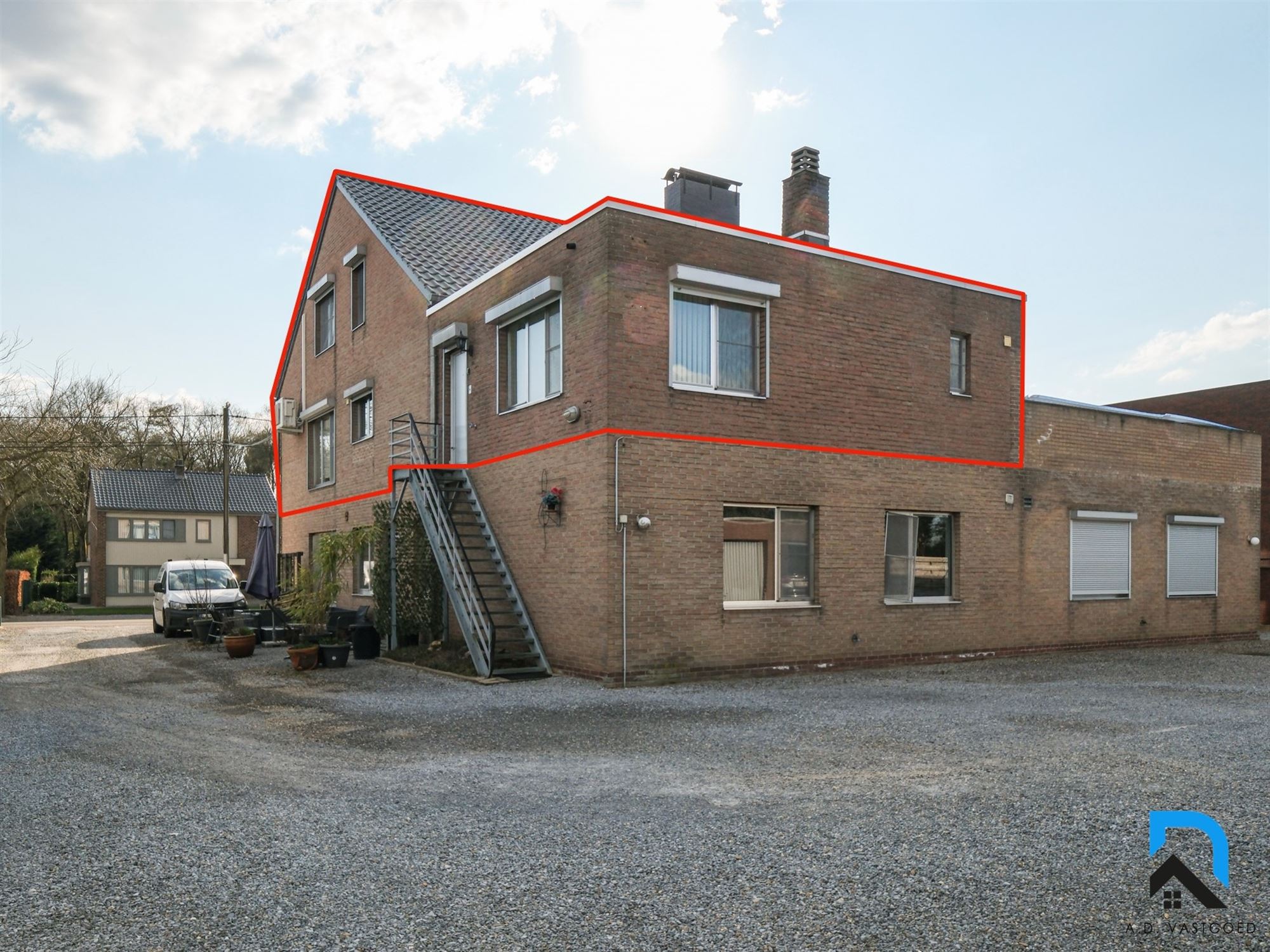 Ruim appartement met 3 slaapkamers en privé tuin foto 27