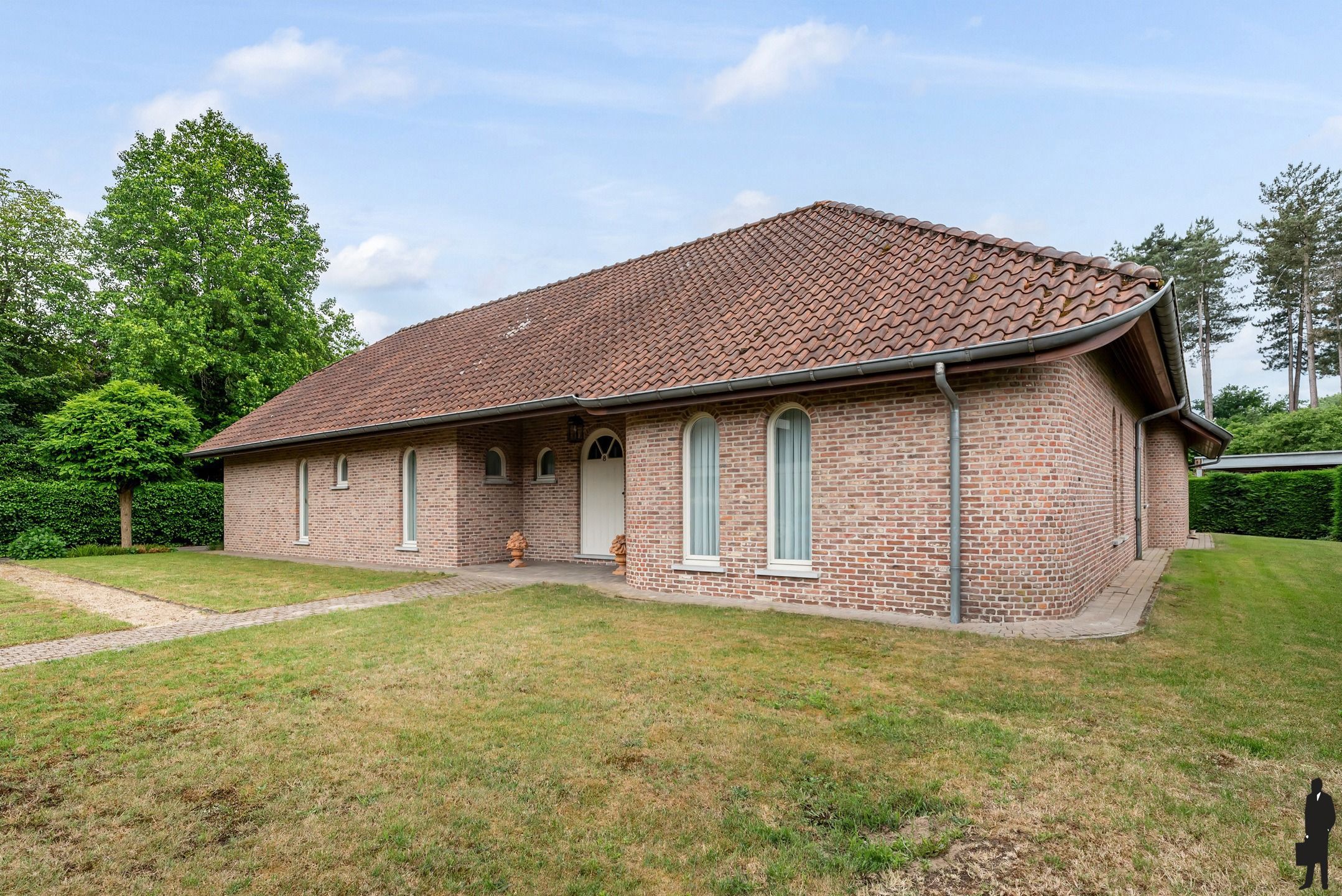 Instapklare, landelijke woning in het centrum van Lichtaart foto 2