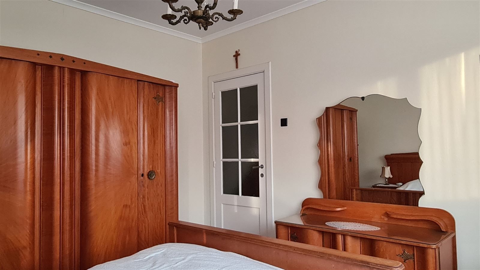 Ruime woning met tal van mogelijkheden en veel lichtinval! foto 15