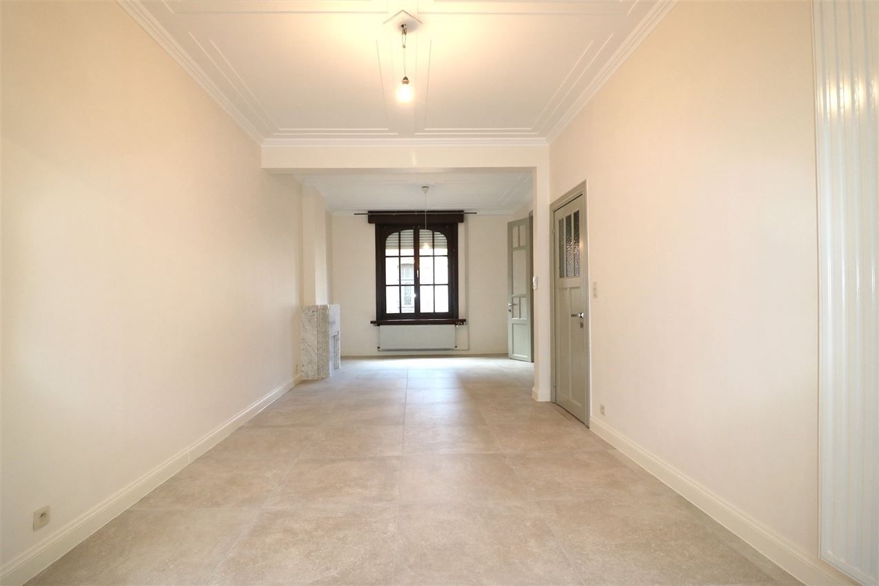 Charmevolle, vernieuwde woning met 3 slps en stadstuin foto 34