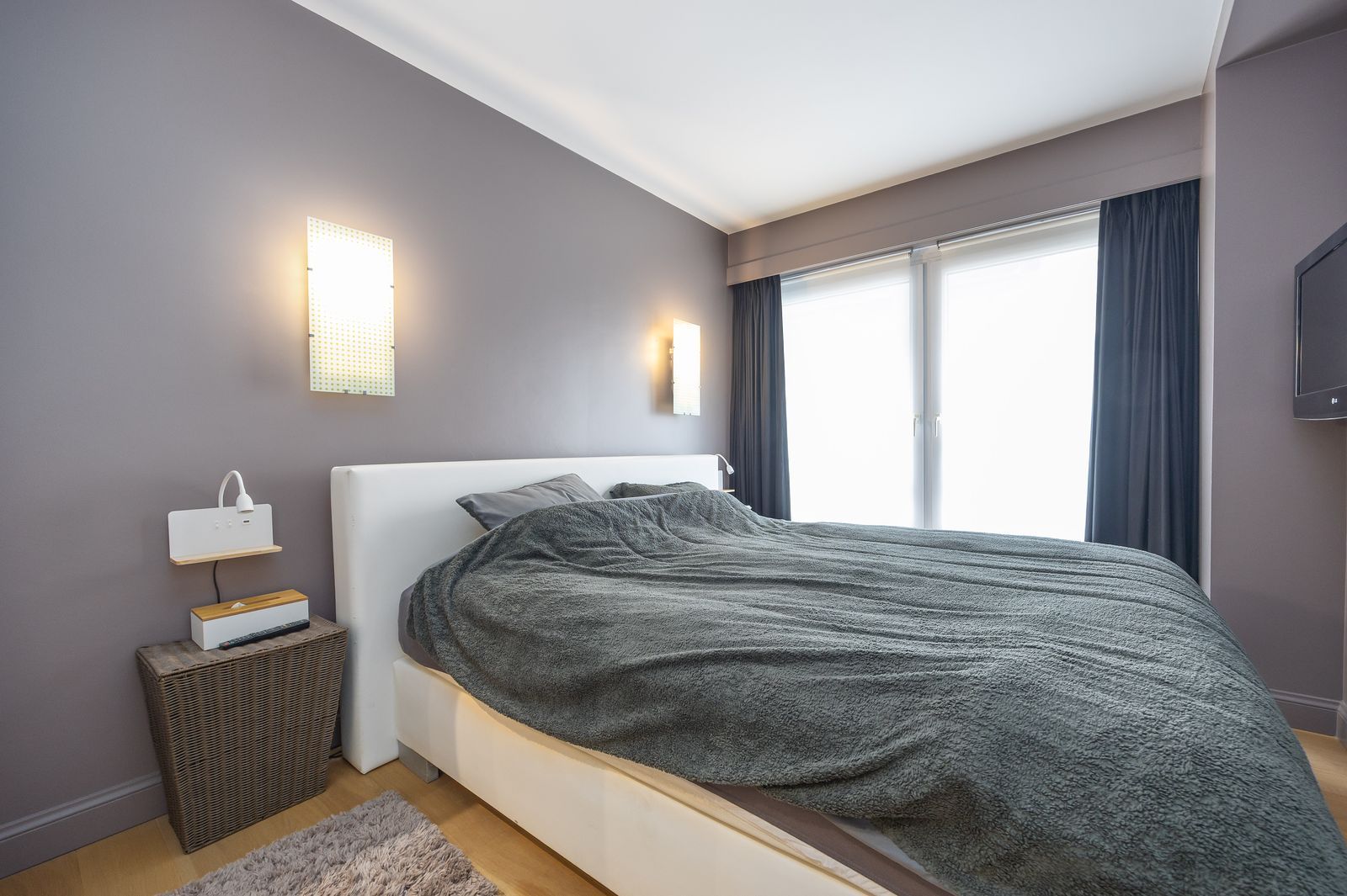 Fenomenaal gerenoveerd hoekappartement met 2 slpk pal aan het strand foto 14