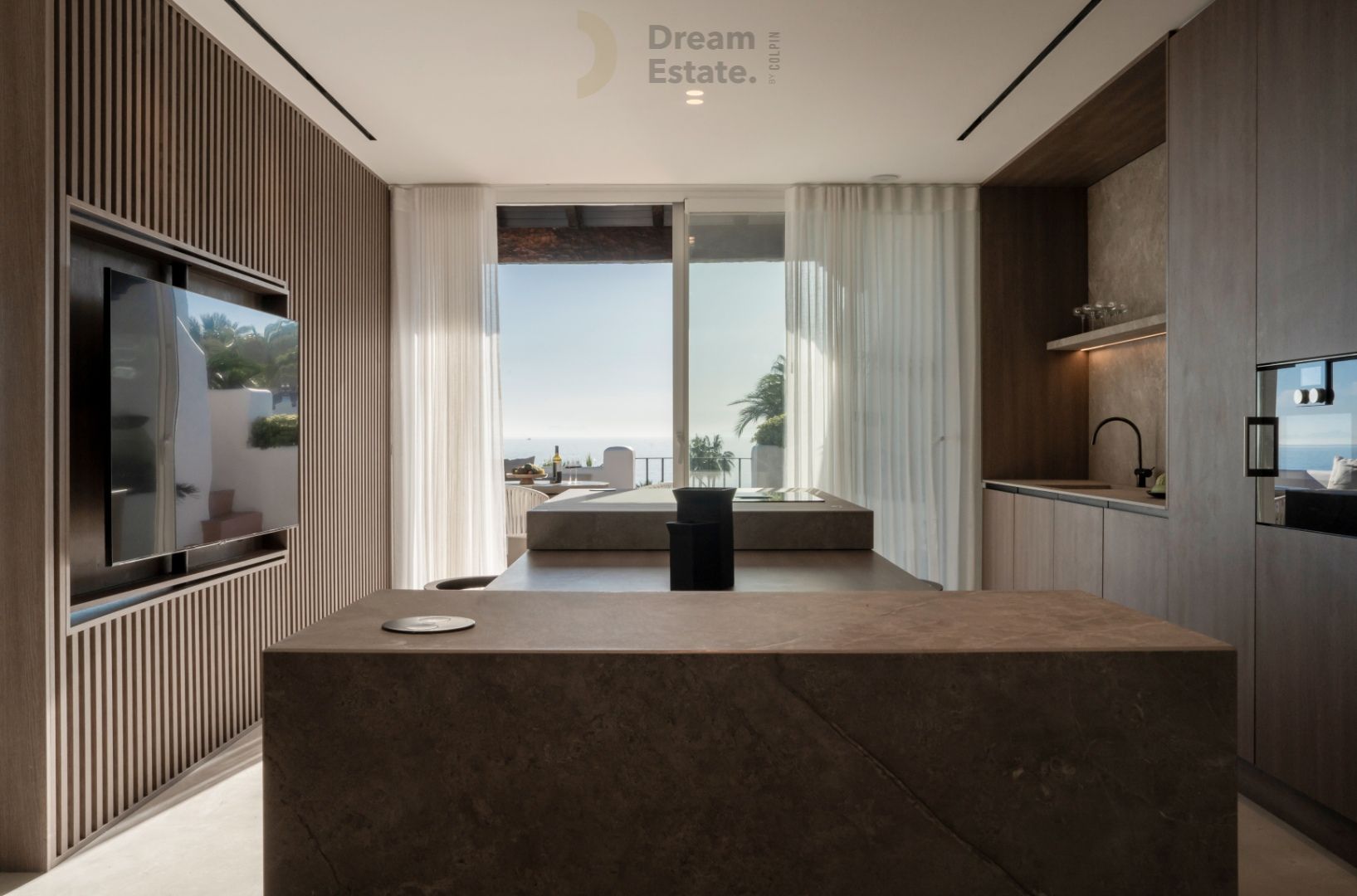 Luxe penthouse frontline beach Estepona. foto 4