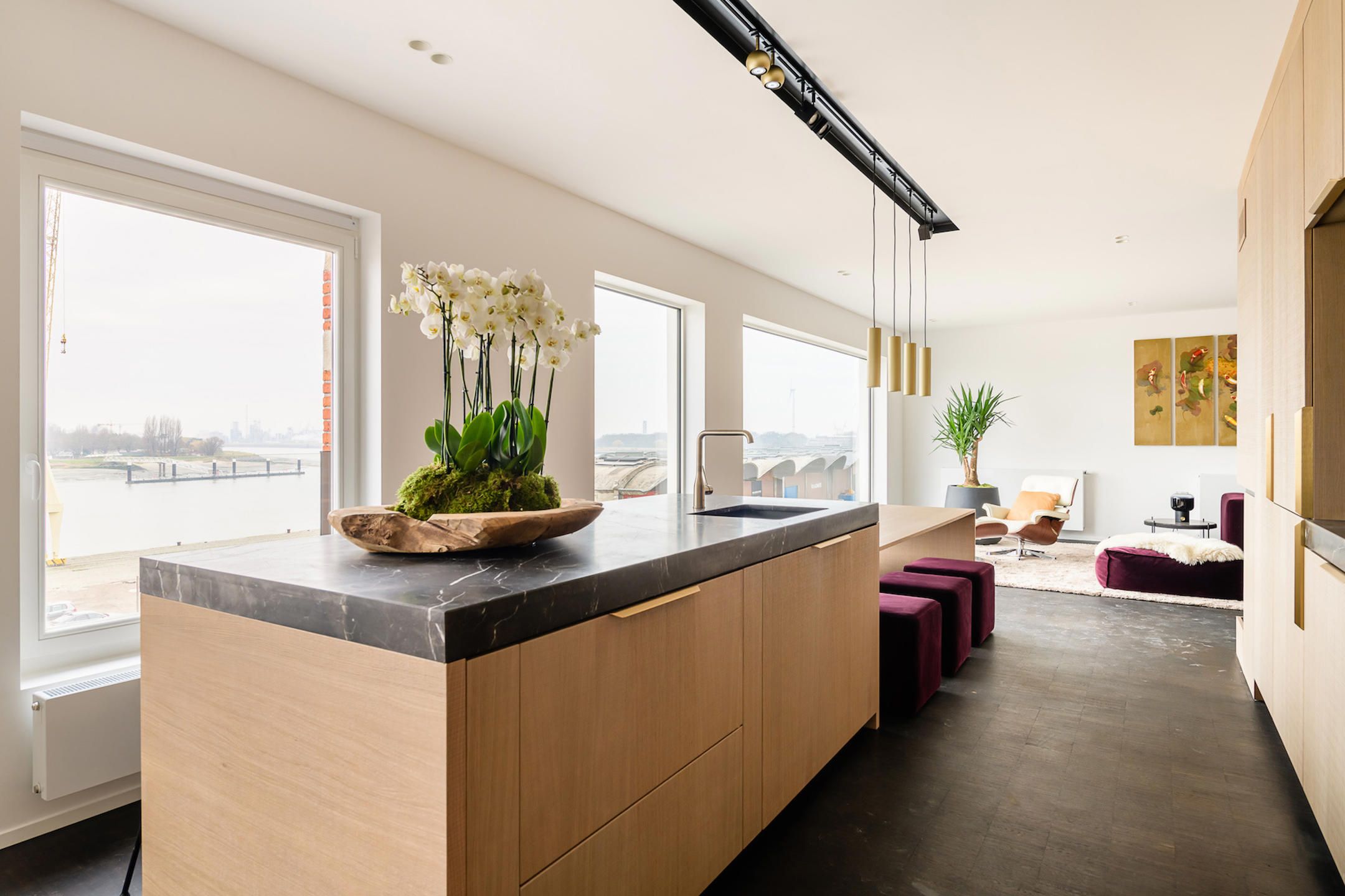 ANTWERPEN - Uniek penthouse met royale terrassen foto 3