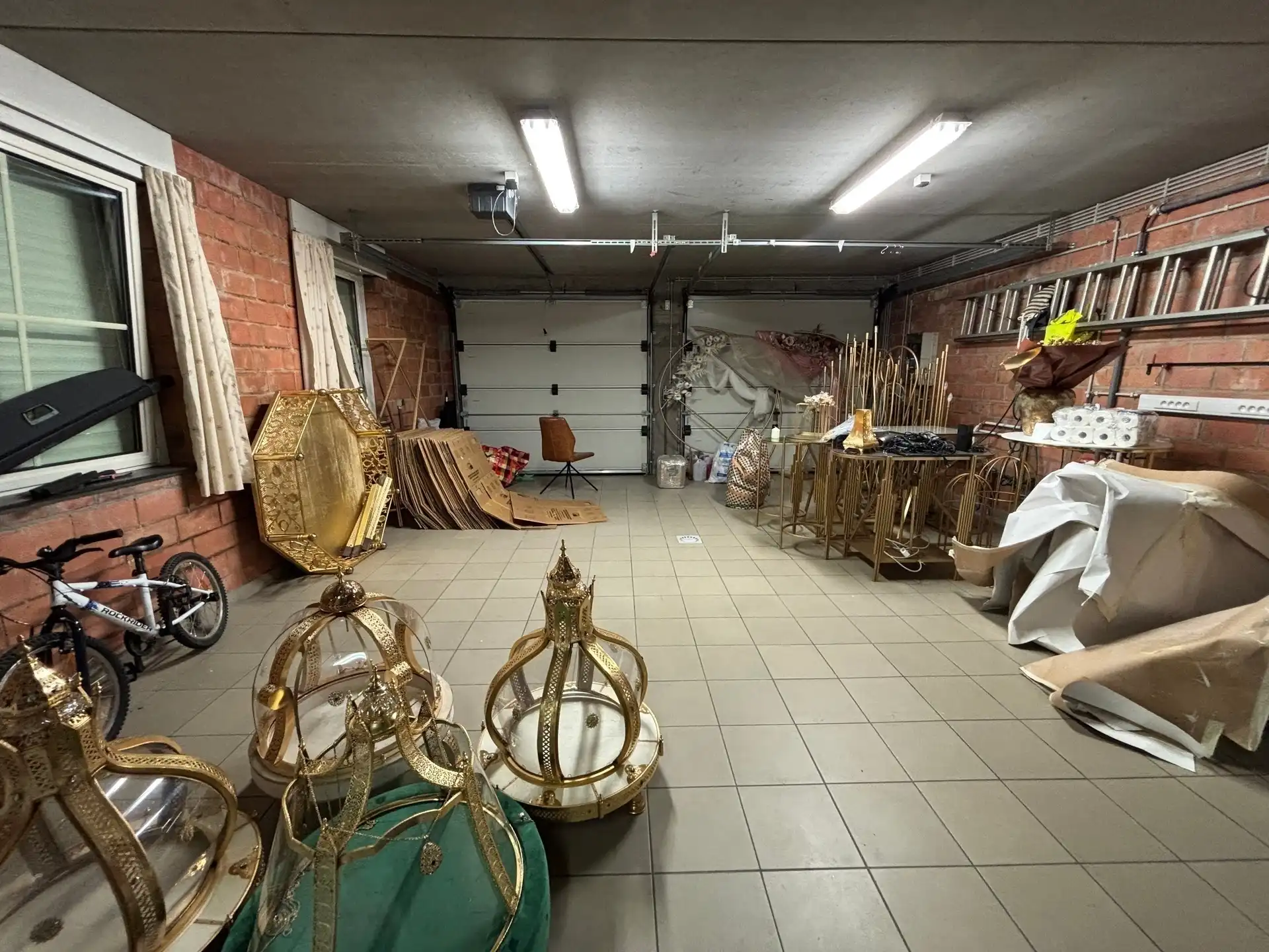 Ruime villa in een rustige omgeving met een grote tuin  foto 28