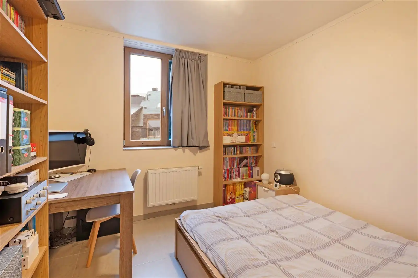 Instapklaar appartement op topligging te Wetteren! foto 8