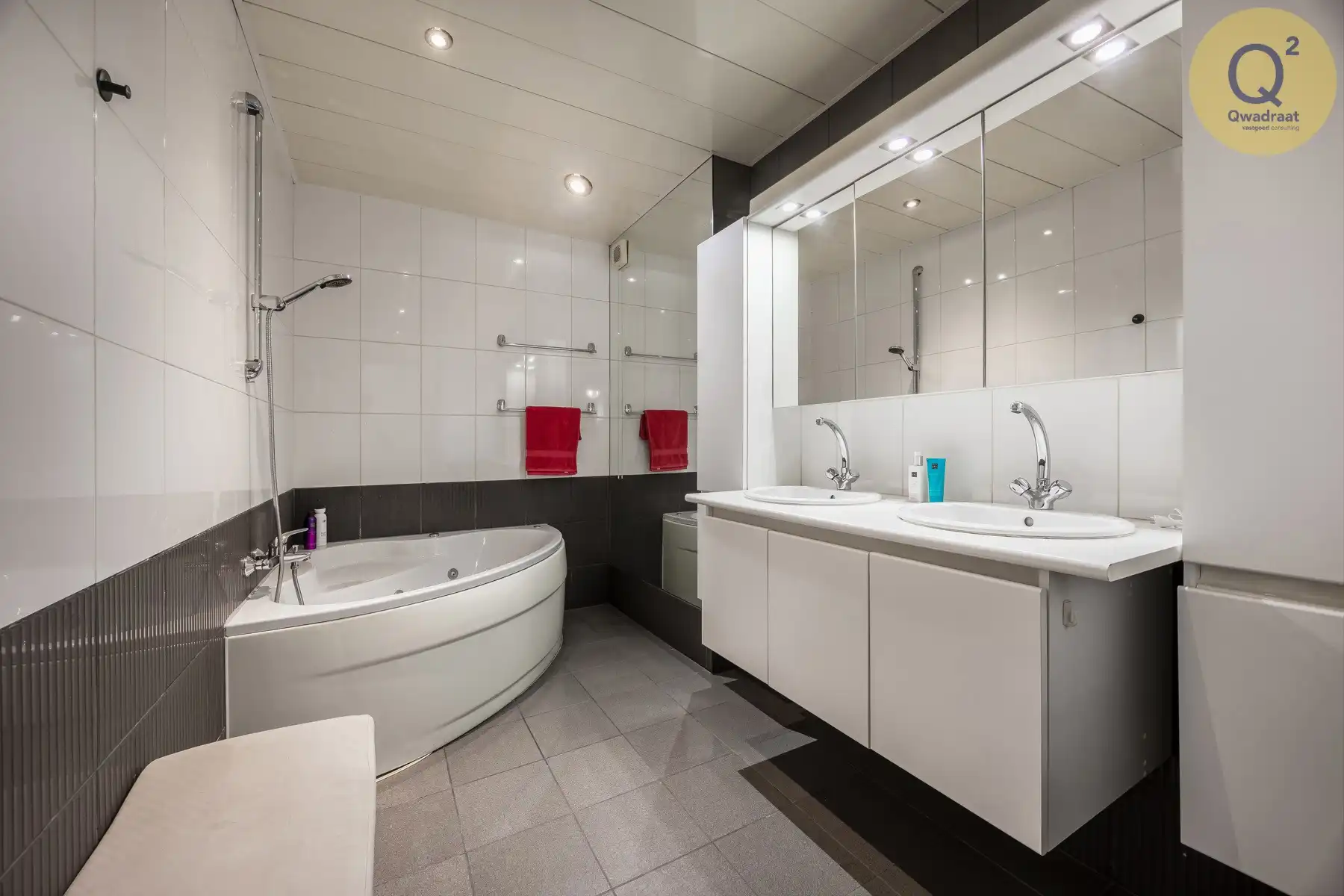 Ruim 3 slpk app in rustige woonwijk te Deurne foto 19