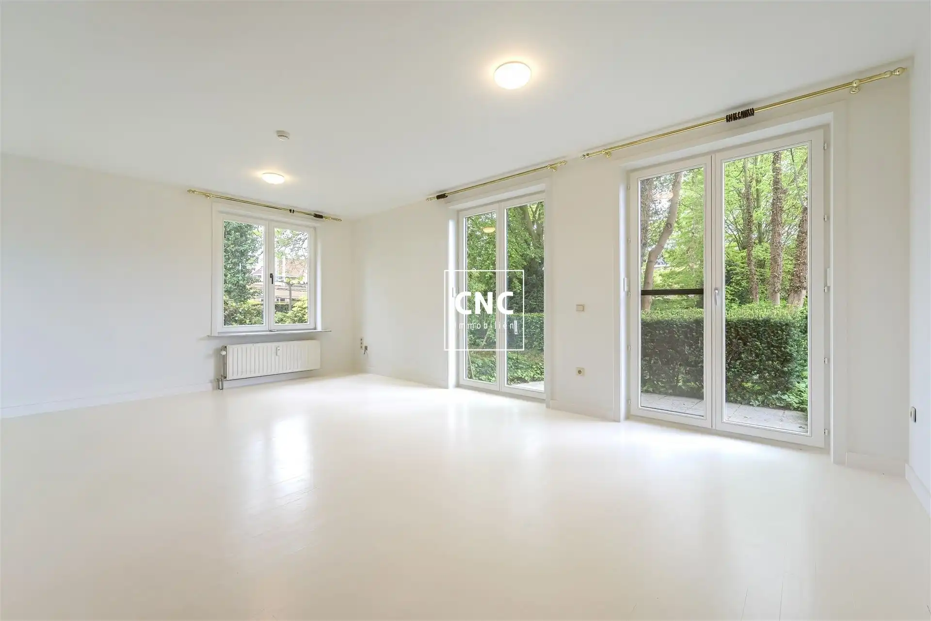 Serviceflat met terras en open zicht op groen & water-Brugge foto 5
