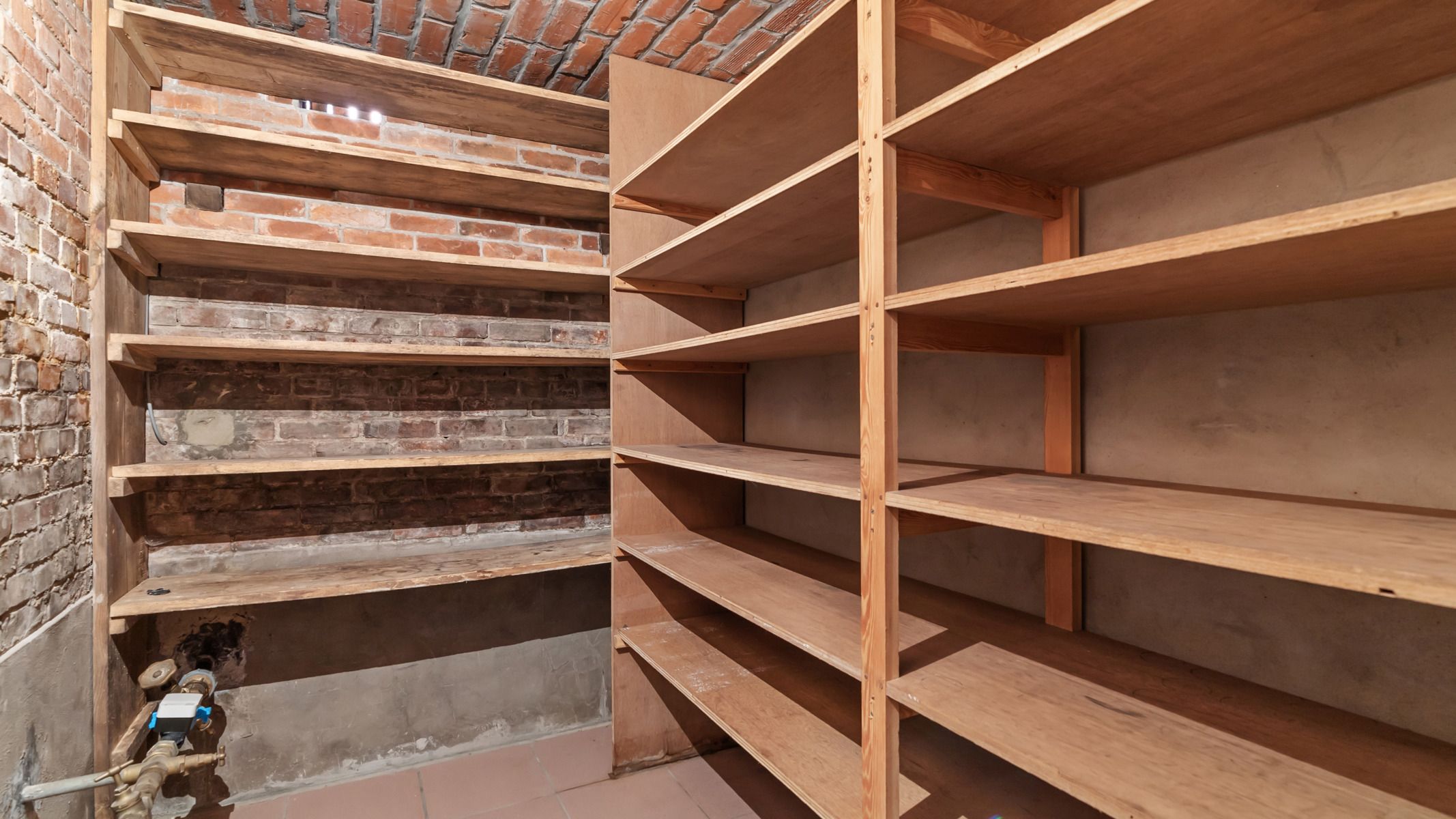 Te renoveren woning met vrij zicht over weilanden foto 14