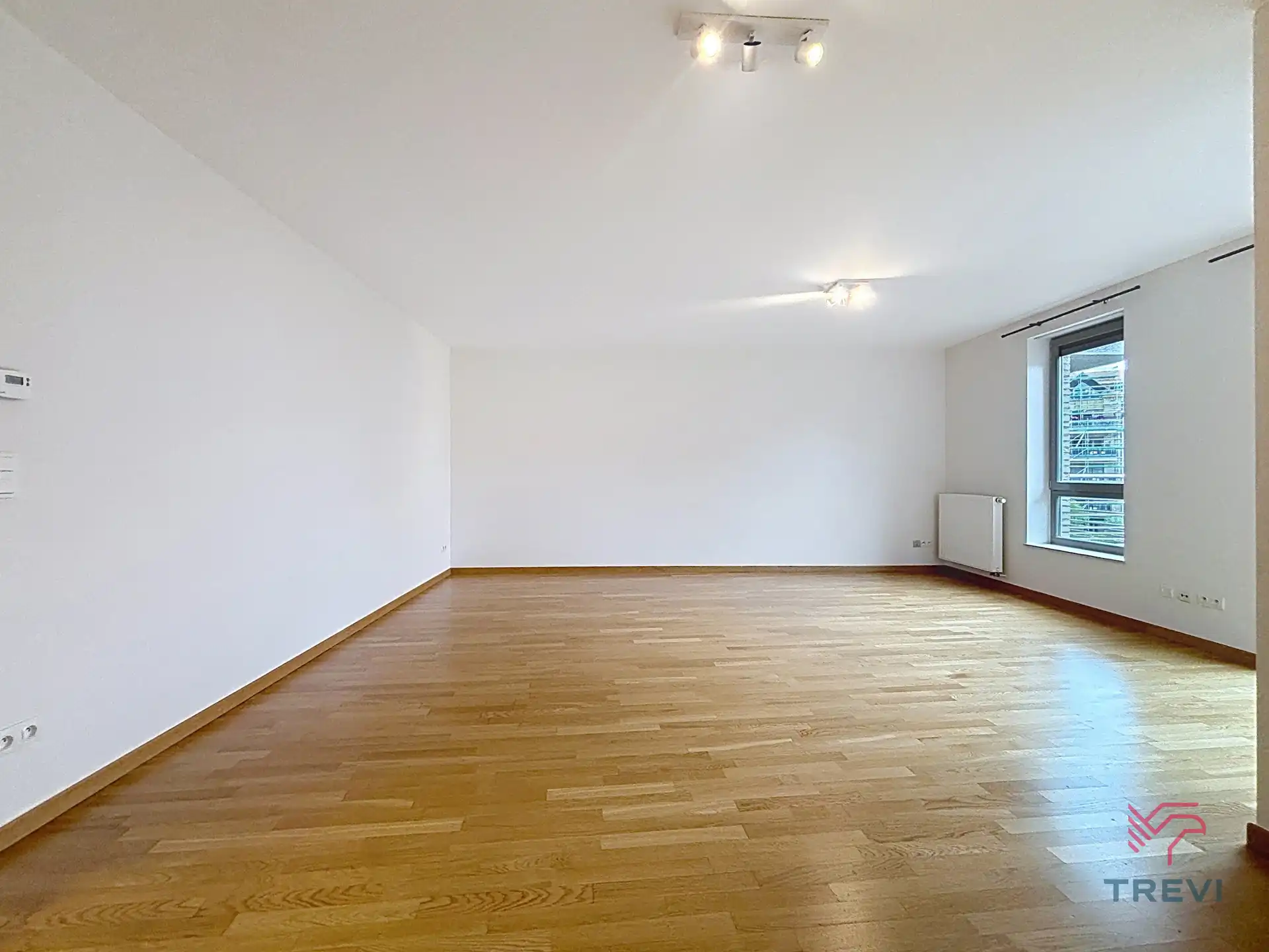 Mooi appartement met 2 slaapkamers + parkeerplaats foto 4