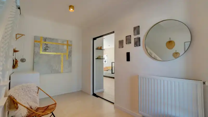 Charmante vernieuwde villa van 180m² op 7 are 87 ca foto 11