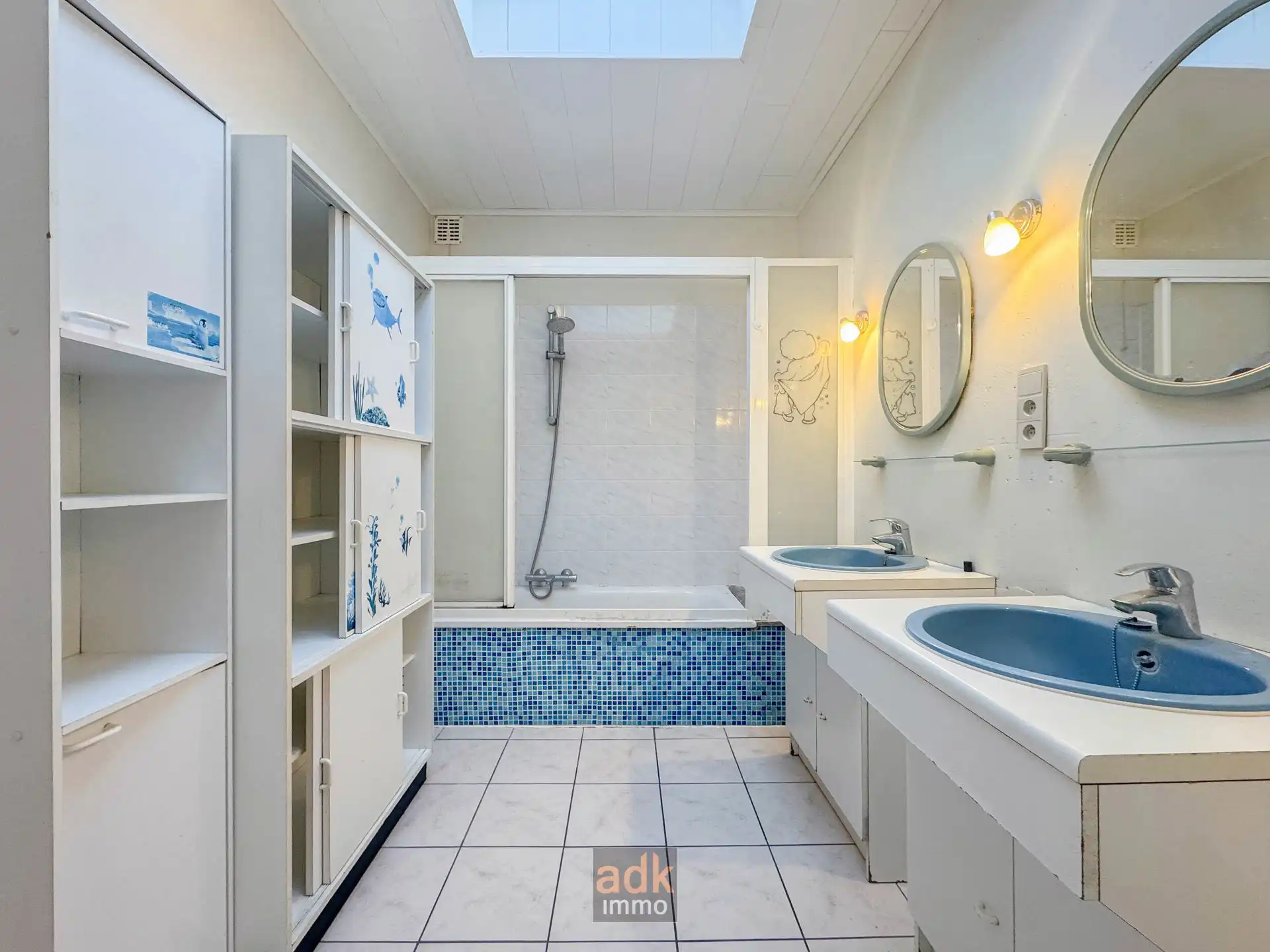 Herenhuis te koop met zuidwest gerichte tuin en parkeerplaats. Vernieuwd dak, nieuwe elektriciteit & nieuwe aardgas-CV foto 15