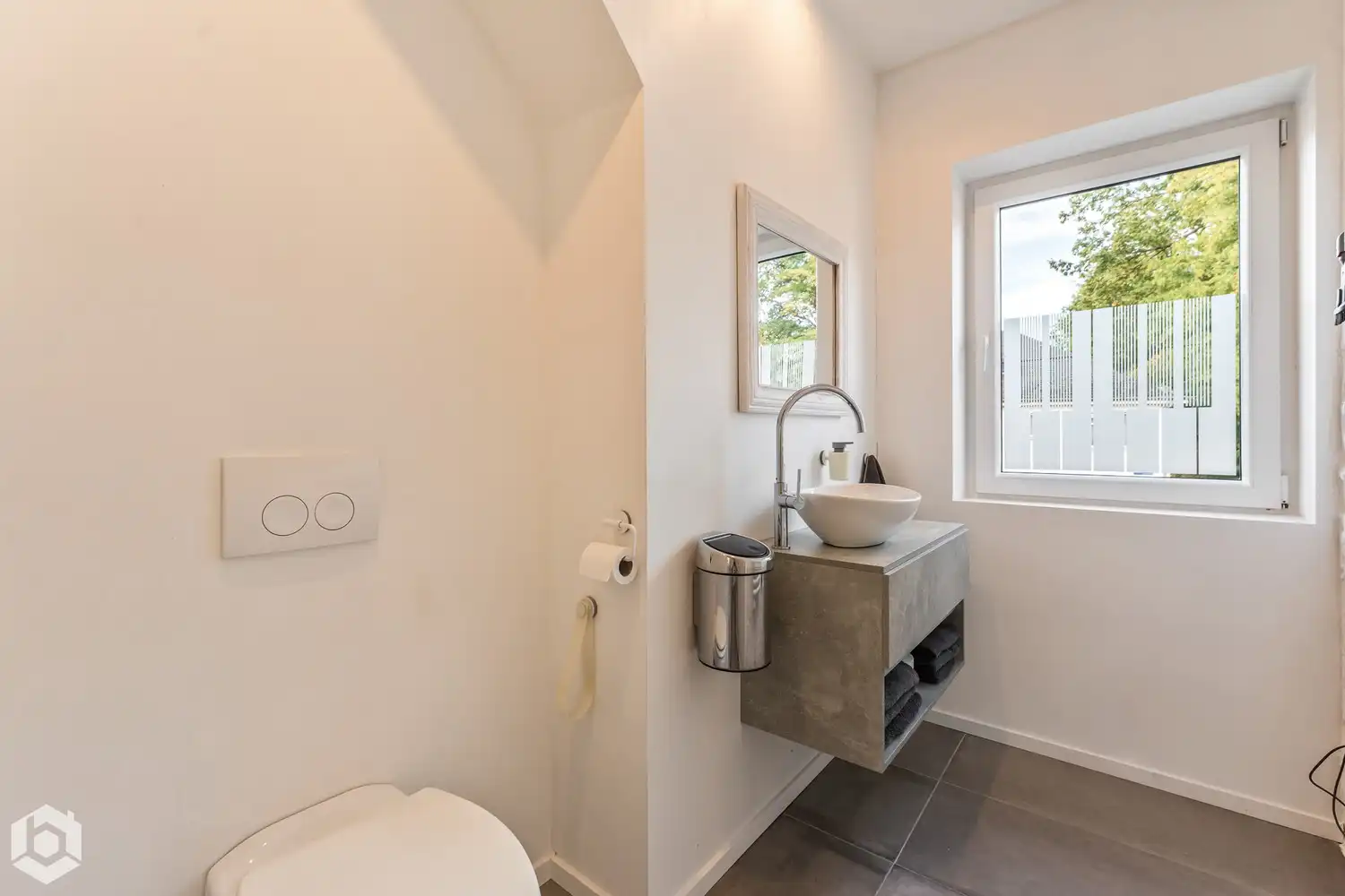 Volledige gerenoveerde woning met 3/4 slpkrs en mooie tuin te Walem/Mechelen foto 22
