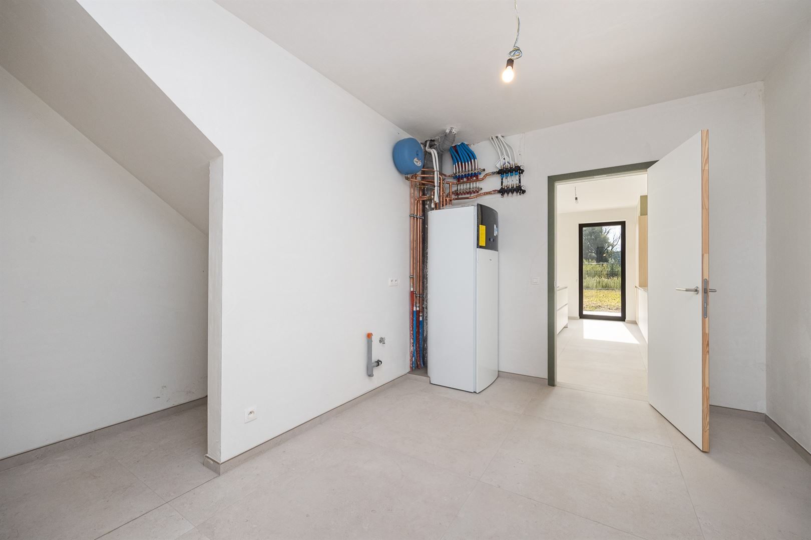 Duurzame, halfopen nieuwbouwbouwing op zuidwest perceel.  foto 16