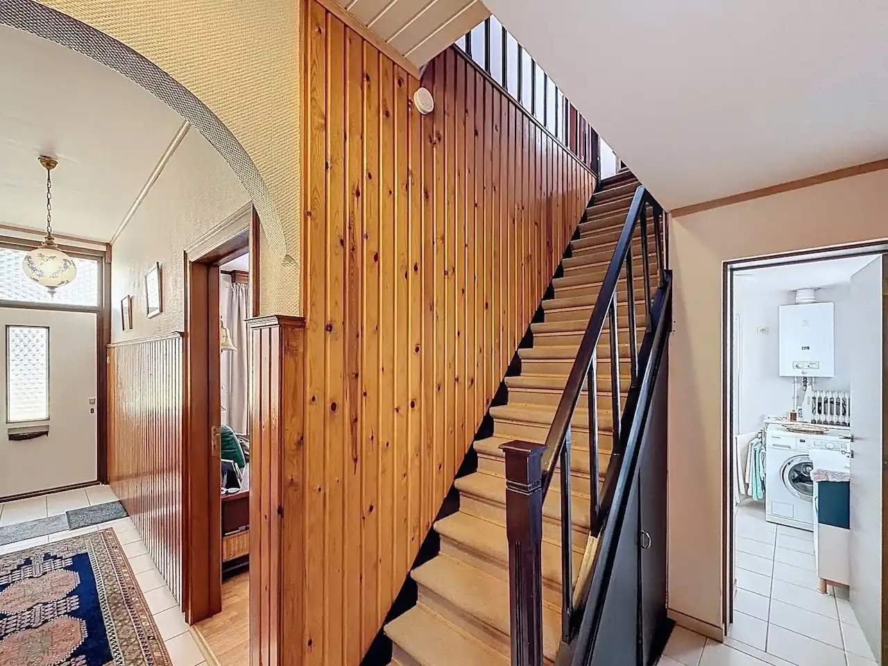 Aangenaam gelegen woning in de mooie vernieuwde H. Consciencestraat te Heist. foto 15