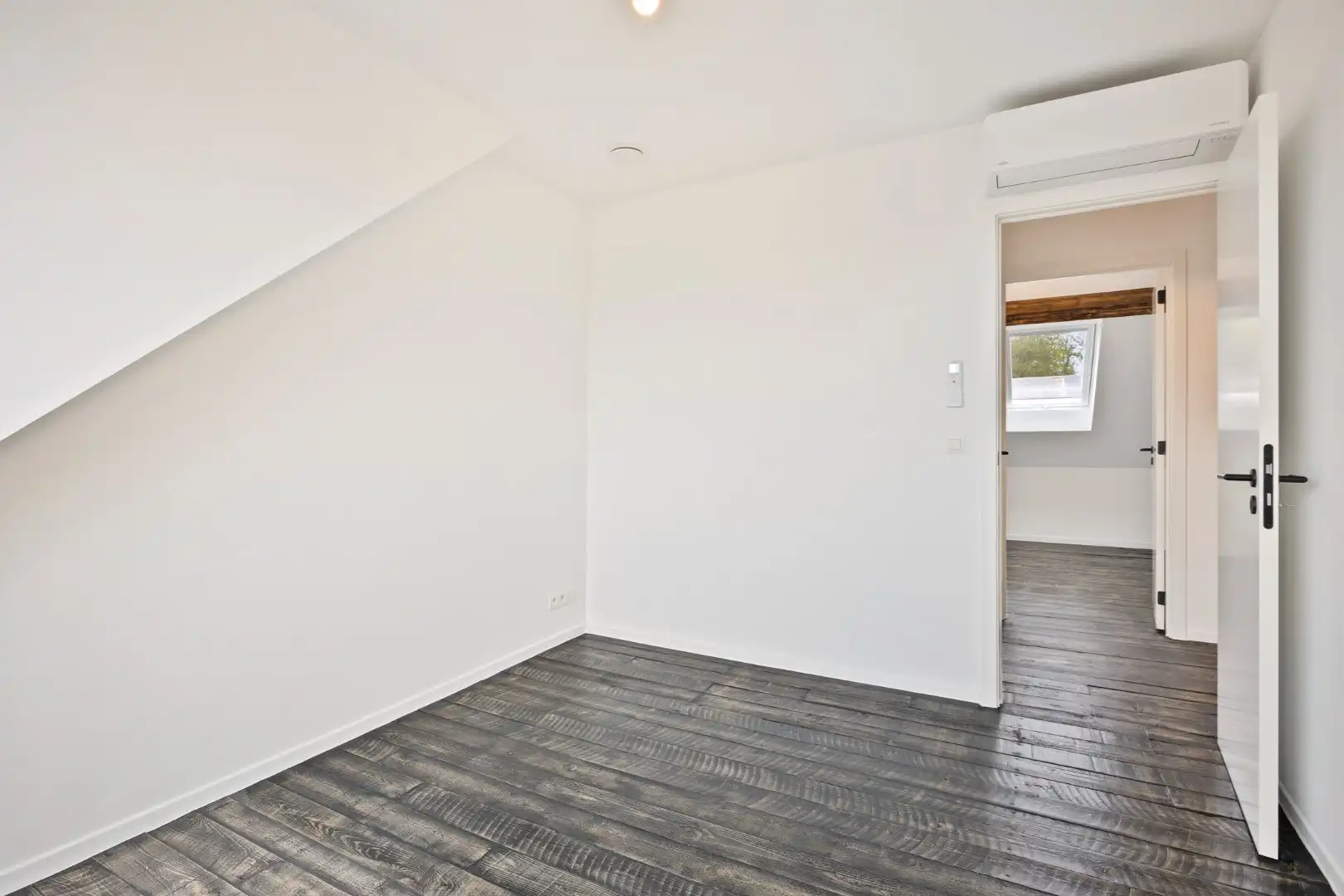 Totaal gerenoveerde woning met 3 slaapkamers, 2 badkamers, tuin en terras in Kessel-Lo! – EPC 14 kWh/m² - bewoonbare opp. 152 m² foto 21