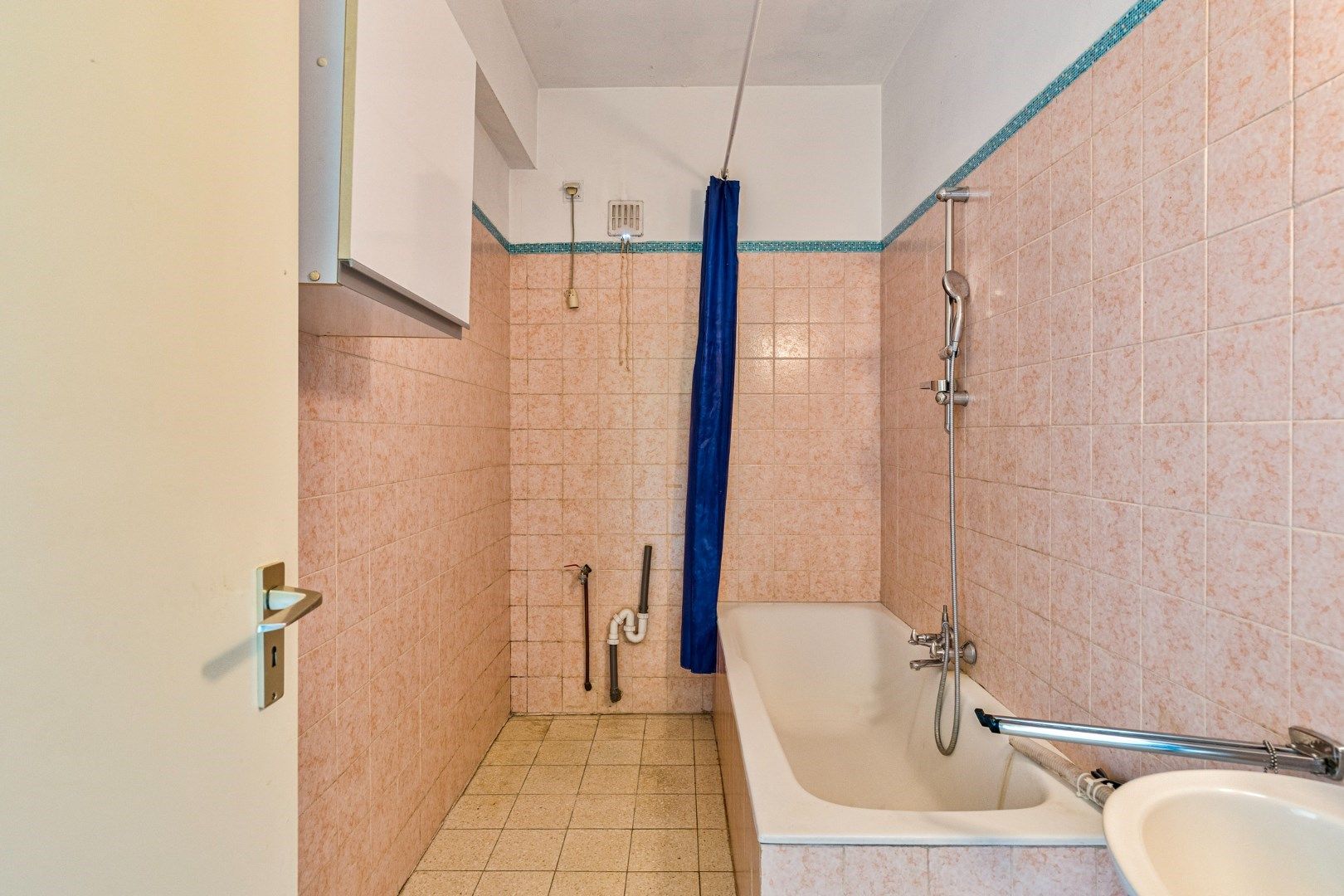 Gelijkvloers appartement met 2 slaapkamers en 2 terrassen foto 14