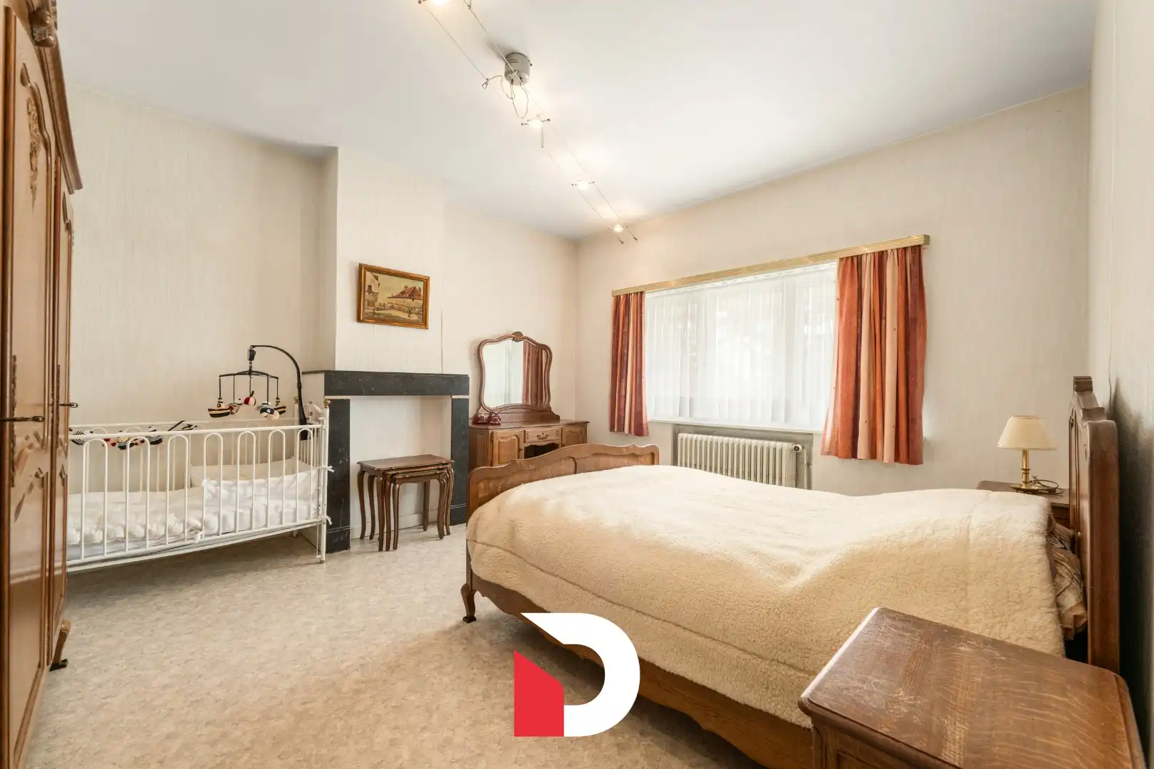 Modernistische villa met prachtige, zongerichte tuin gelegen te 'Kristus Koning'.  foto 16