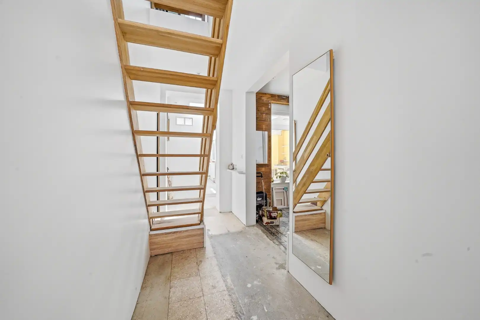 Verder af te werken woning in centrum Oudenburg foto 8