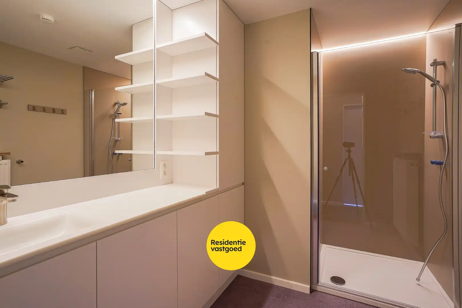 Open bebouwing te koop met uniek potentieel! foto 21