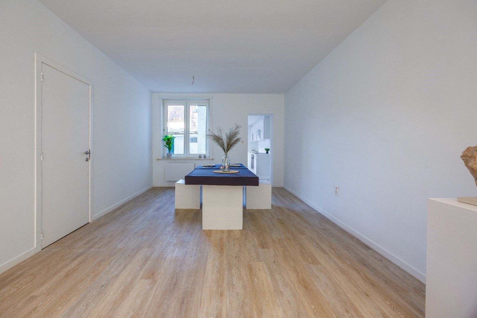 Ruim (vakantie)huis: 6 slpk - 2 badk - 2 garages foto 4
