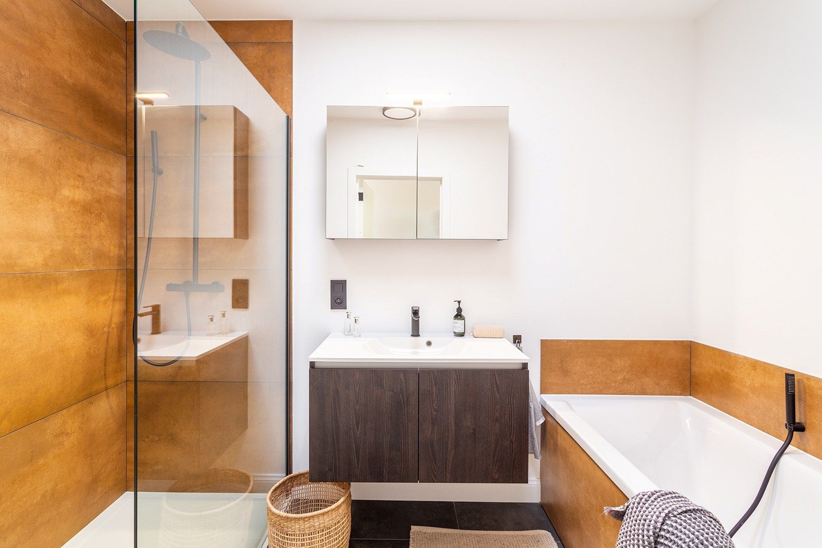 Penthouse met zonneterras in hartje Berchem foto 22