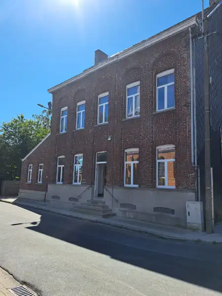 Izegem - Ruime pastorie met diepe tuin op landelijke ligging foto 28